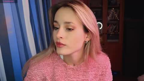 Snapshot of aviva_faith chatting on 17, 11, 2025 Aviva online show from 17, 11, 2025