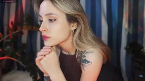 Snapshot of aviva_faith chatting on 30, 11, 2025 Aviva online show from 30, 11, 2025