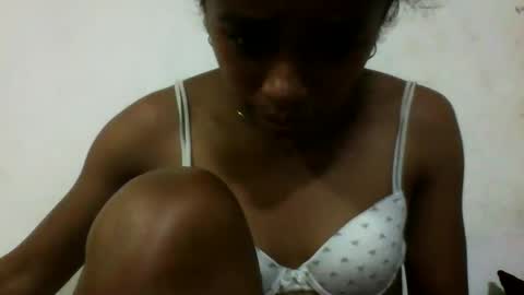 avontsoaldy online show from 17, 10, 2025