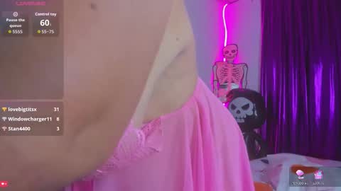 avril_jonson online show from 24, 10, 2025