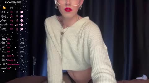 Snapshot of avril_pearly_ chatting on 15, 12, 2024 avril_pearly_ online show from 15, 12, 2024