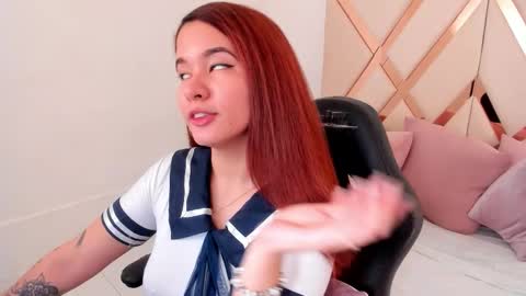 Avril  online show from 2, 2, 2026