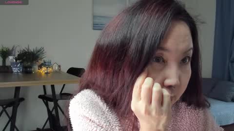 Snapshot of avroraromance chatting on 12, 3, 2025 Avrora online show from 12, 3, 2025