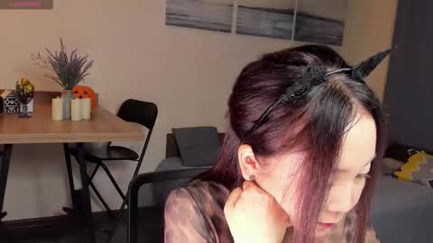 Snapshot of avroraromance chatting on 6, 11, 2025 Avrora online show from 6, 11, 2025