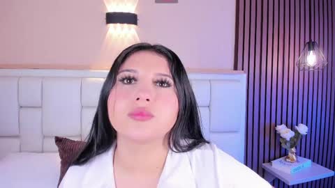 Snapshot of avymilton chatting on 29, 4, 2026 Avy online show from 29, 4, 2026