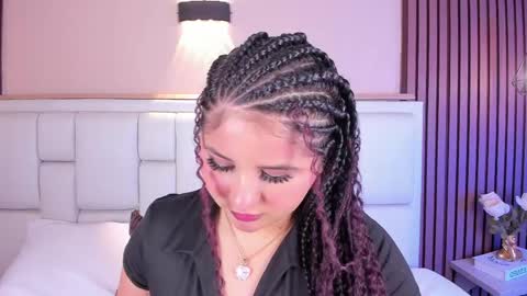 Snapshot of avymilton chatting on 23, 5, 2026 Avy online show from 23, 5, 2026