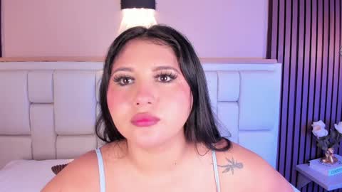 Snapshot of avymilton chatting on 28, 5, 2026 Avy online show from 28, 5, 2026