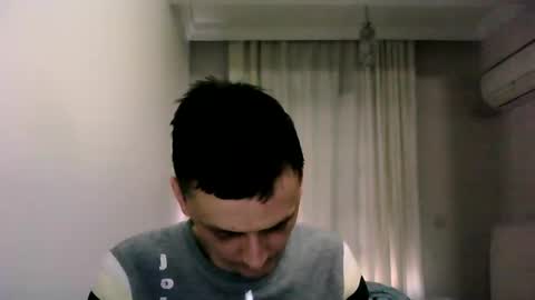 Snapshot of awesenheit chatting on 19, 1, 2025 awesenheit online show from 19, 1, 2025