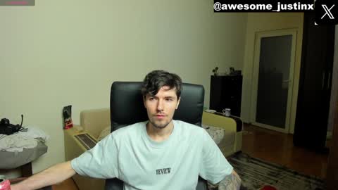 Snapshot of awesome_justin chatting on 4, 12, 2024 Justin online show from 4, 12, 2024