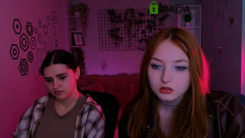 awesomeemma_ online show from 11, 5, 2026