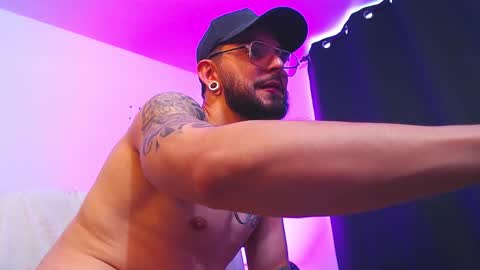 Snapshot of axel_7070 chatting on 31, 10, 2025 Independiente Model online show from 31, 10, 2025