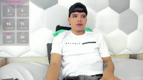 Axel Forte online show from 7, 11, 2025