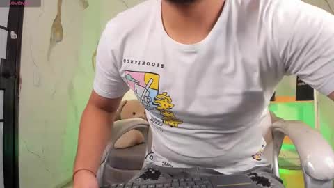 axel_grey_ online show from 10, 11, 2025