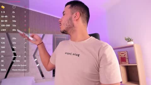 axel_grey_ online show from 8, 1, 2026