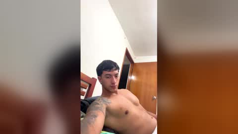 Snapshot of axel_hendrick chatting on 25, 2, 2026 axel_hendrick online show from 25, 2, 2026