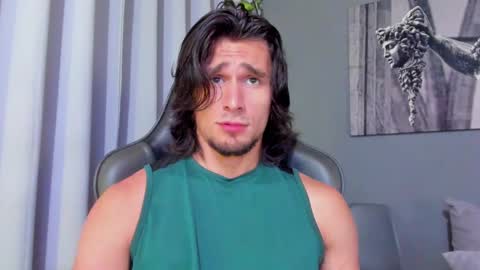 Axel online show from 8, 3, 2025
