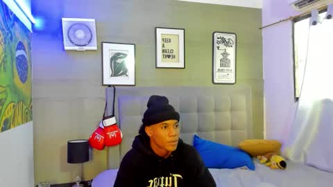 Snapshot of axel_silva3 chatting on 17, 9, 2025 AXEL SILVA online show from 17, 9, 2025