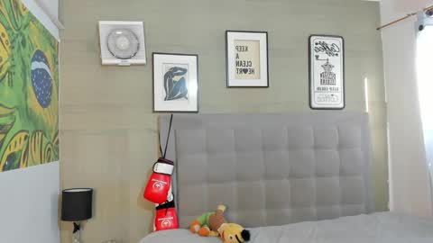 Snapshot of axel_silva3 chatting on 21, 9, 2025 AXEL SILVA online show from 21, 9, 2025