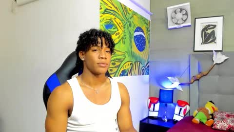 Snapshot of axel_silva3 chatting on 2, 11, 2025 AXEL SILVA online show from 2, 11, 2025