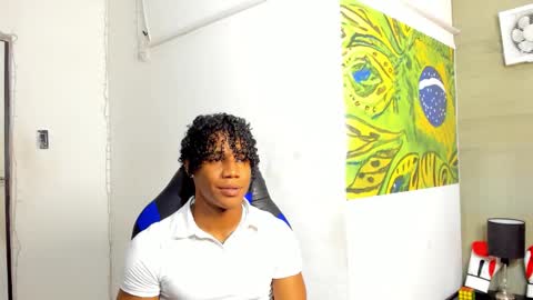 Snapshot of axel_silva3 chatting on 15, 11, 2025 AXEL SILVA online show from 15, 11, 2025