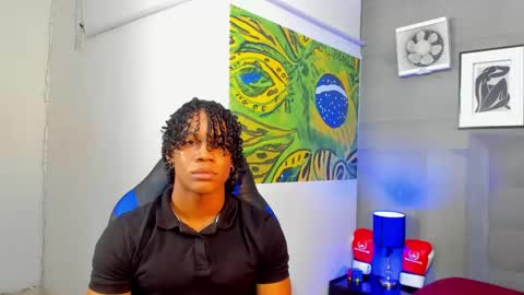 Snapshot of axel_silva3 chatting on 4, 12, 2025 AXEL SILVA online show from 4, 12, 2025