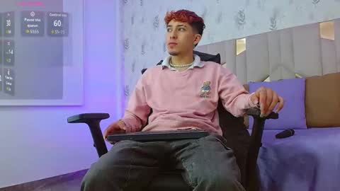 AXEL  online show from 30, 9, 2025