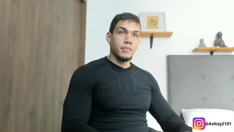 INDEPENDENT MODEL  online show from 15, 7, 2026