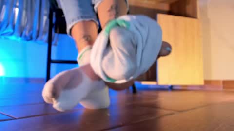 Snapshot of axellcollins chatting on 13, 2, 2025 im your little femboy ALEX online show from 13, 2, 2025