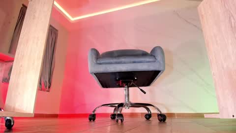 Snapshot of axellcollins chatting on 23, 2, 2025 im your little femboy ALEX online show from 23, 2, 2025