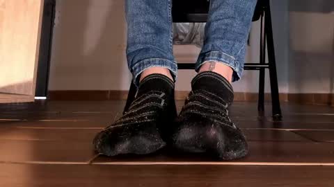 Snapshot of axellcollins chatting on 3, 3, 2025 im your little femboy ALEX online show from 3, 3, 2025