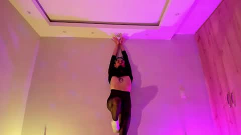 Snapshot of axellcollins chatting on 11, 3, 2025 im your little femboy ALEX online show from 11, 3, 2025