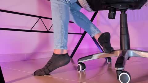 Snapshot of axellcollins chatting on 24, 9, 2025 im your little femboy ALEX online show from 24, 9, 2025