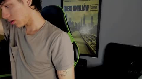 Snapshot of axelraven chatting on 3, 12, 2024 Axel Raven online show from 3, 12, 2024