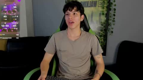 Snapshot of axelraven chatting on 13, 12, 2024 Axel Raven online show from 13, 12, 2024