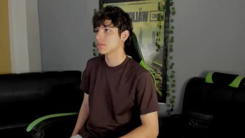 Snapshot of axelraven chatting on 26, 12, 2024 Axel Raven online show from 26, 12, 2024