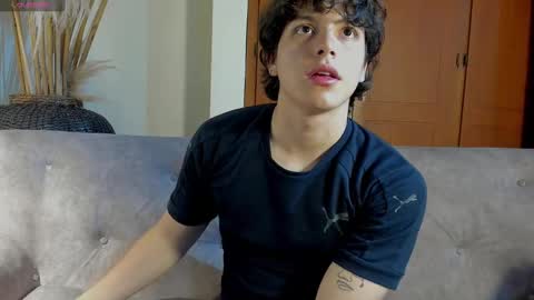 Snapshot of axelraven chatting on 3, 10, 2025 Axel Raven online show from 3, 10, 2025