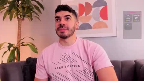 Snapshot of axelthompsom chatting on 1, 12, 2025 Axel Thompsom online show from 1, 12, 2025