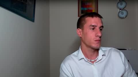 Axl online show from 5, 10, 2025