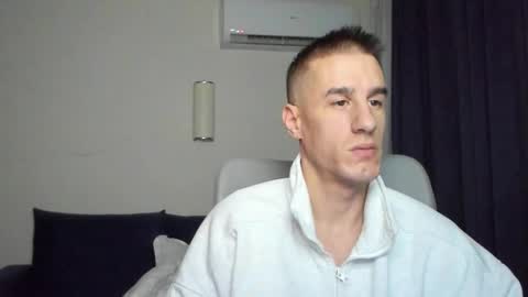 Axl online show from 14, 1, 2026