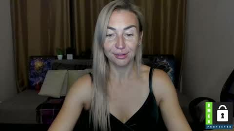Snapshot of ay_kiss_jully chatting on 24, 9, 2025 Jully online show from 24, 9, 2025
