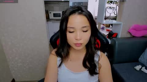 Aya Moon online show from 17, 9, 2025