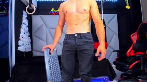 Ayden Miller online show from 27, 12, 2024