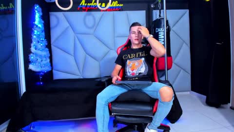 Ayden Miller online show from 28, 12, 2024