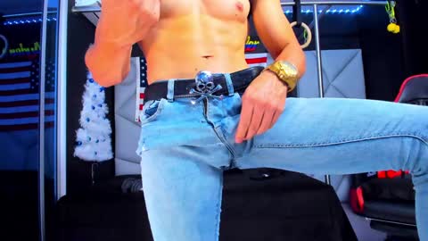 Ayden Miller online show from 31, 12, 2024