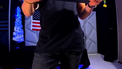 Ayden Miller online show from 31, 12, 2024