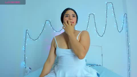 Snapshot of ayheleen_sexygirl3 chatting on 19, 1, 2025 Mariana online show from 19, 1, 2025