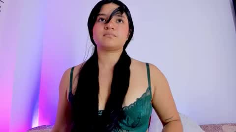 Snapshot of ayheleen_sexygirl3 chatting on 11, 11, 2025 Mariana online show from 11, 11, 2025