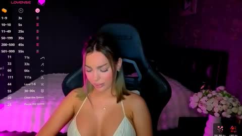  Ayla Demir  online show from 21, 3, 2026