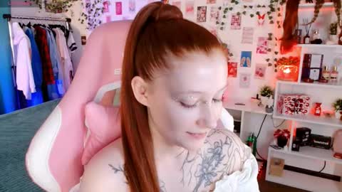 Ayla hill online show from 18, 11, 2025