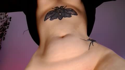 Snapshot of ayla_hill chatting on 7, 2, 2026 Ayla hill online show from 7, 2, 2026